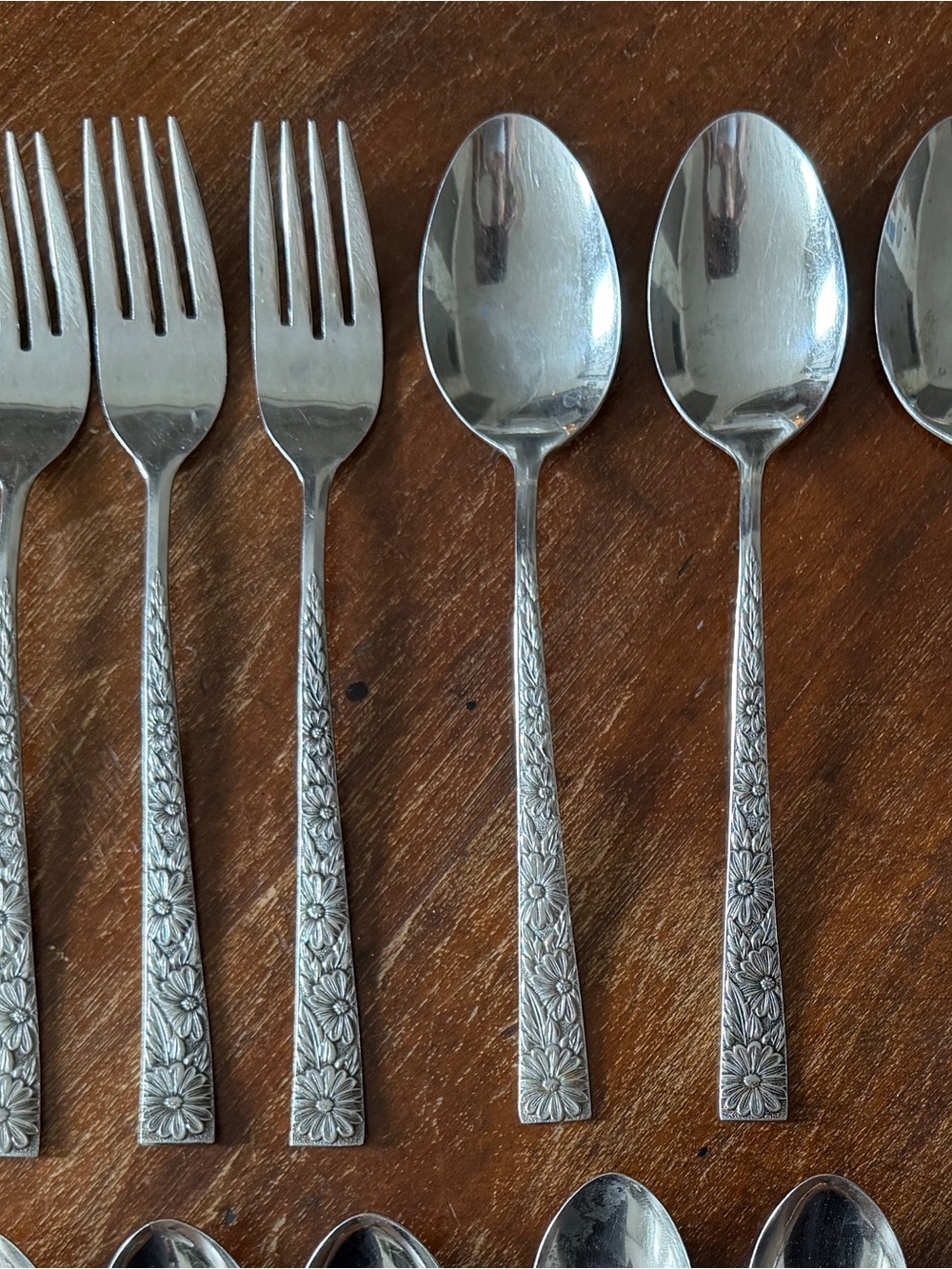 Vintage Floral Daisy Lifetime Cutlery Stainless Japan Forks & Spoons Flatware
